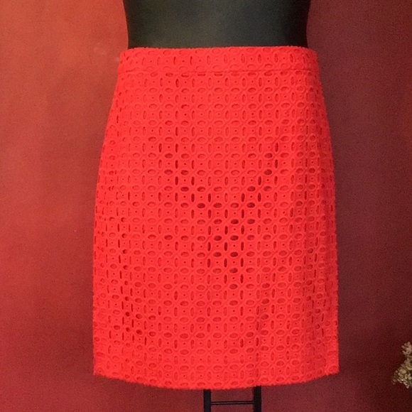 J.CREW THE PENCIL SKIRT SIZE 6 - Picture 2 of 5